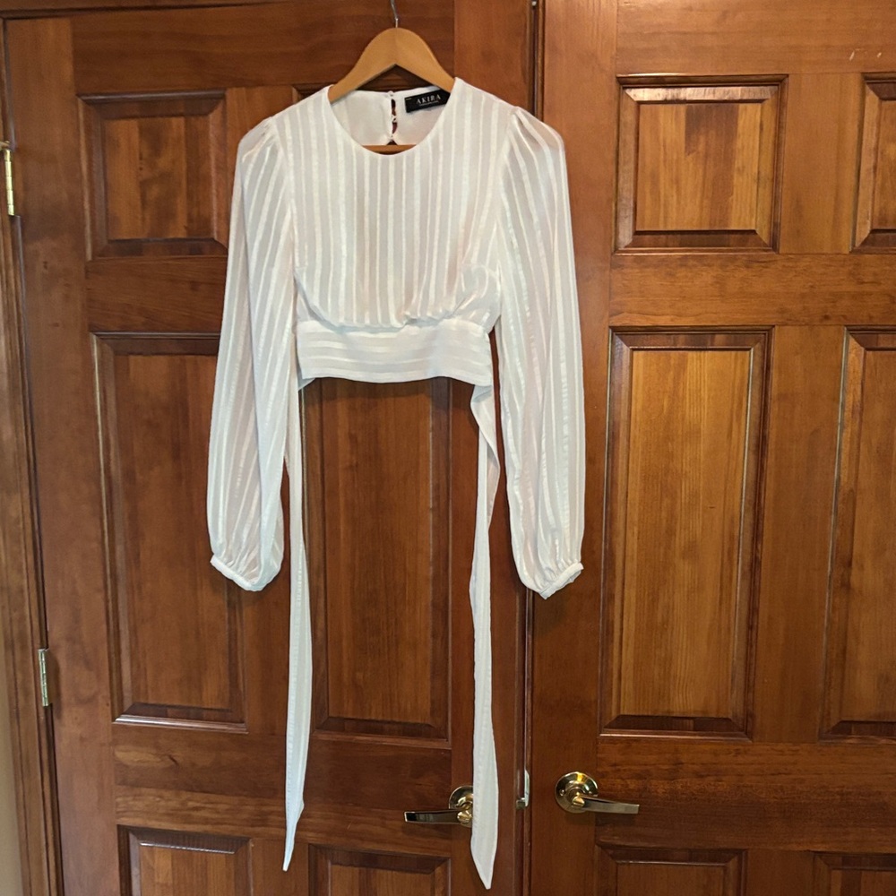Zara White Long-Sleeve Tie-Front Crop Blouse
